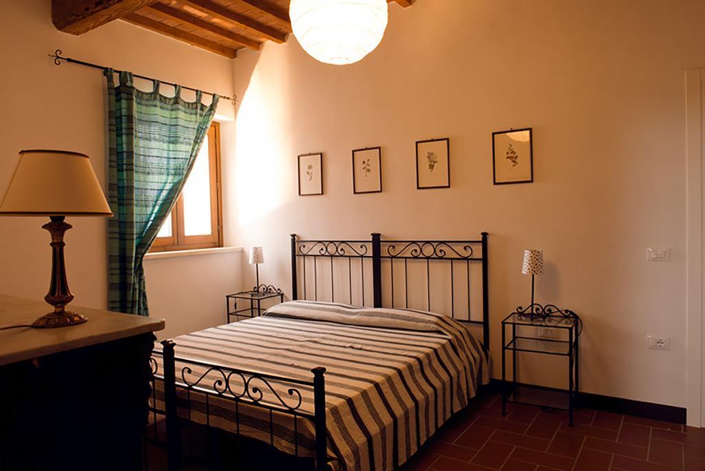 Agriturismo Poggio Agli Ulivi Riotorto Exterior photo