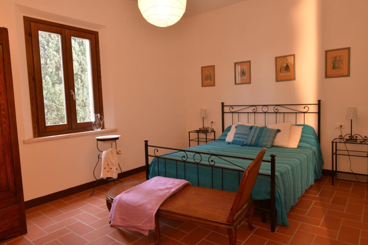 Agriturismo Poggio Agli Ulivi Riotorto Exterior photo
